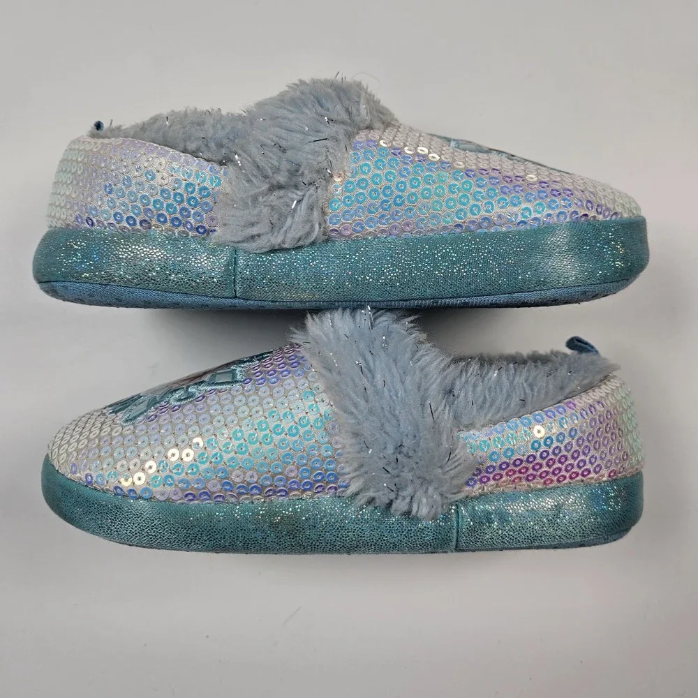 Disney Frozen 2 Girls Slippers Size 9/10 Elsa Anna Toddler Plush Sequin Faux Fur